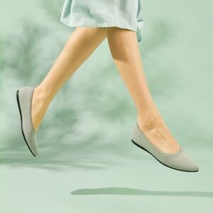 Vivaia Aria 2.0  Mint Gray Pointed Toe Ballet Flat Comfort Shoes Size 37.5